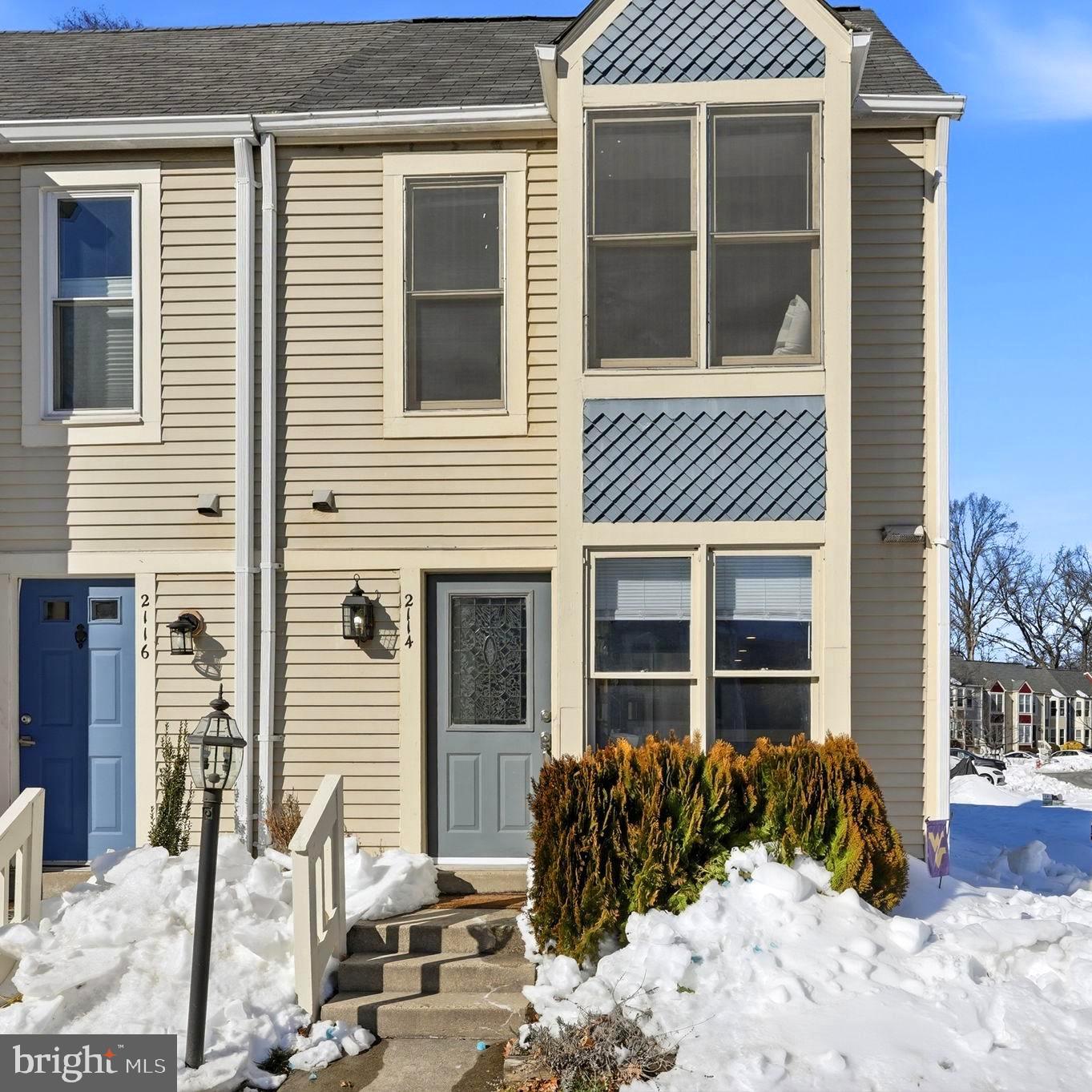 2114 WHISPERWOOD GLEN LANE