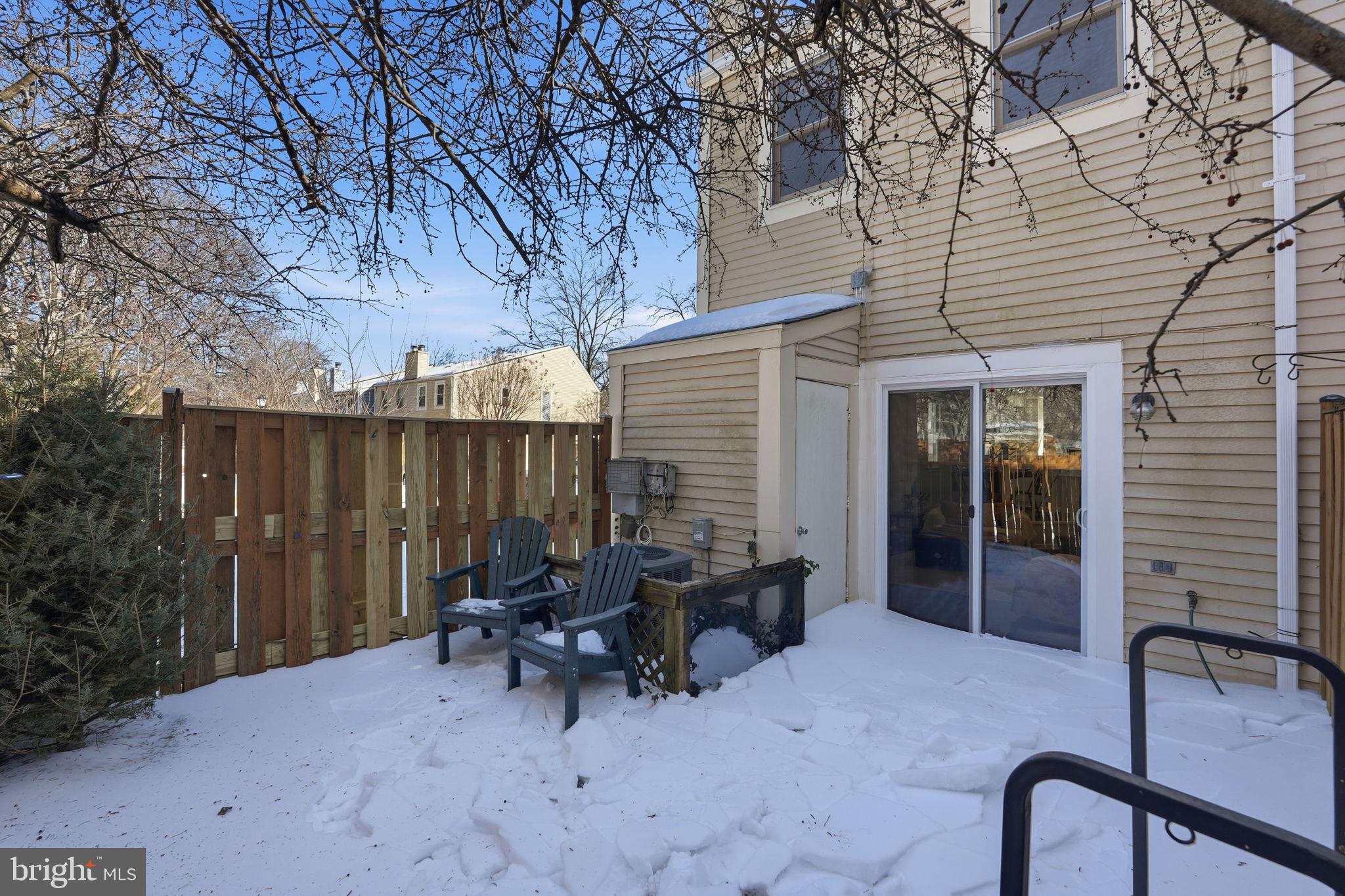 2114 WHISPERWOOD GLEN LANE