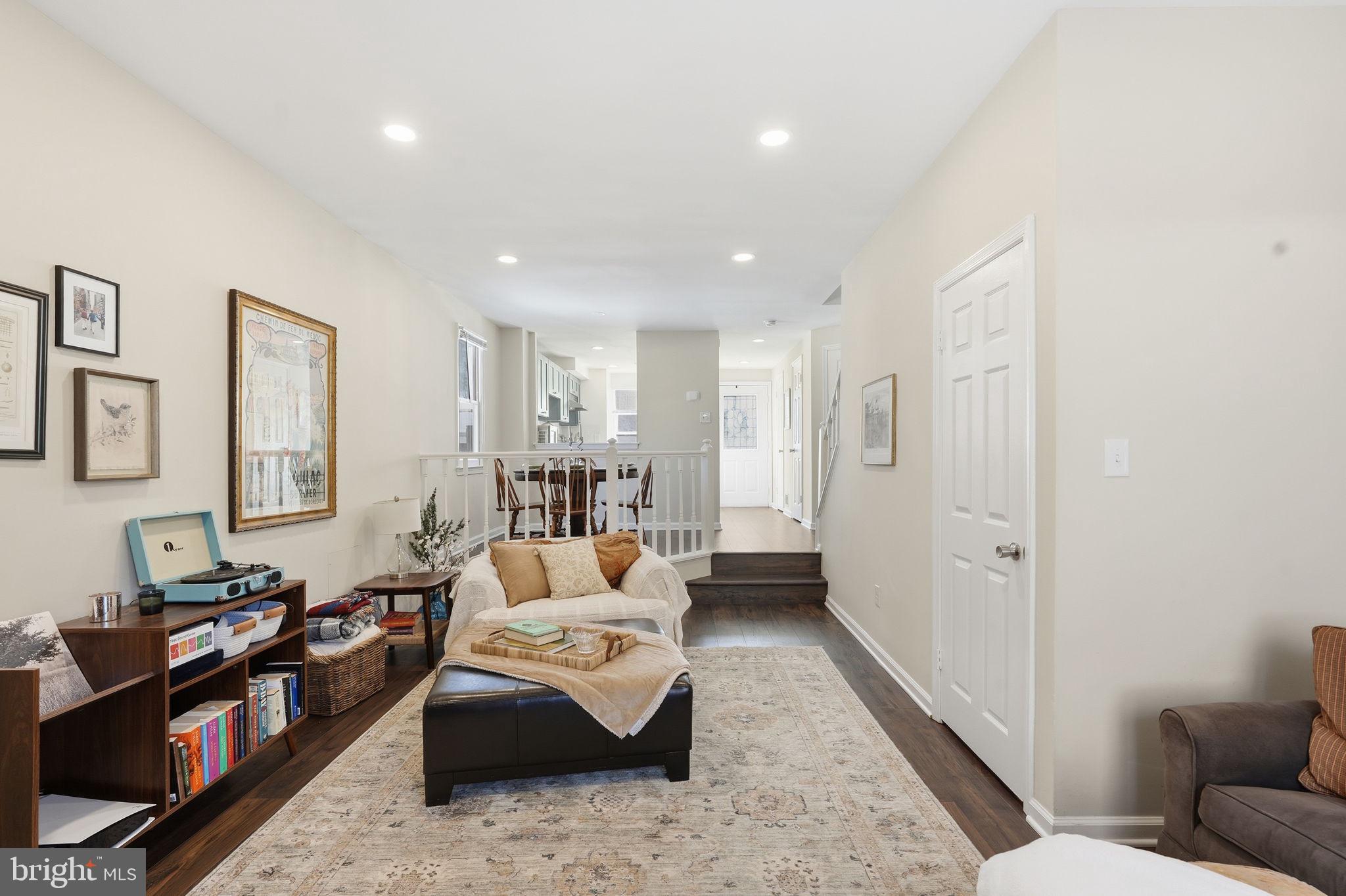 2114 WHISPERWOOD GLEN LANE