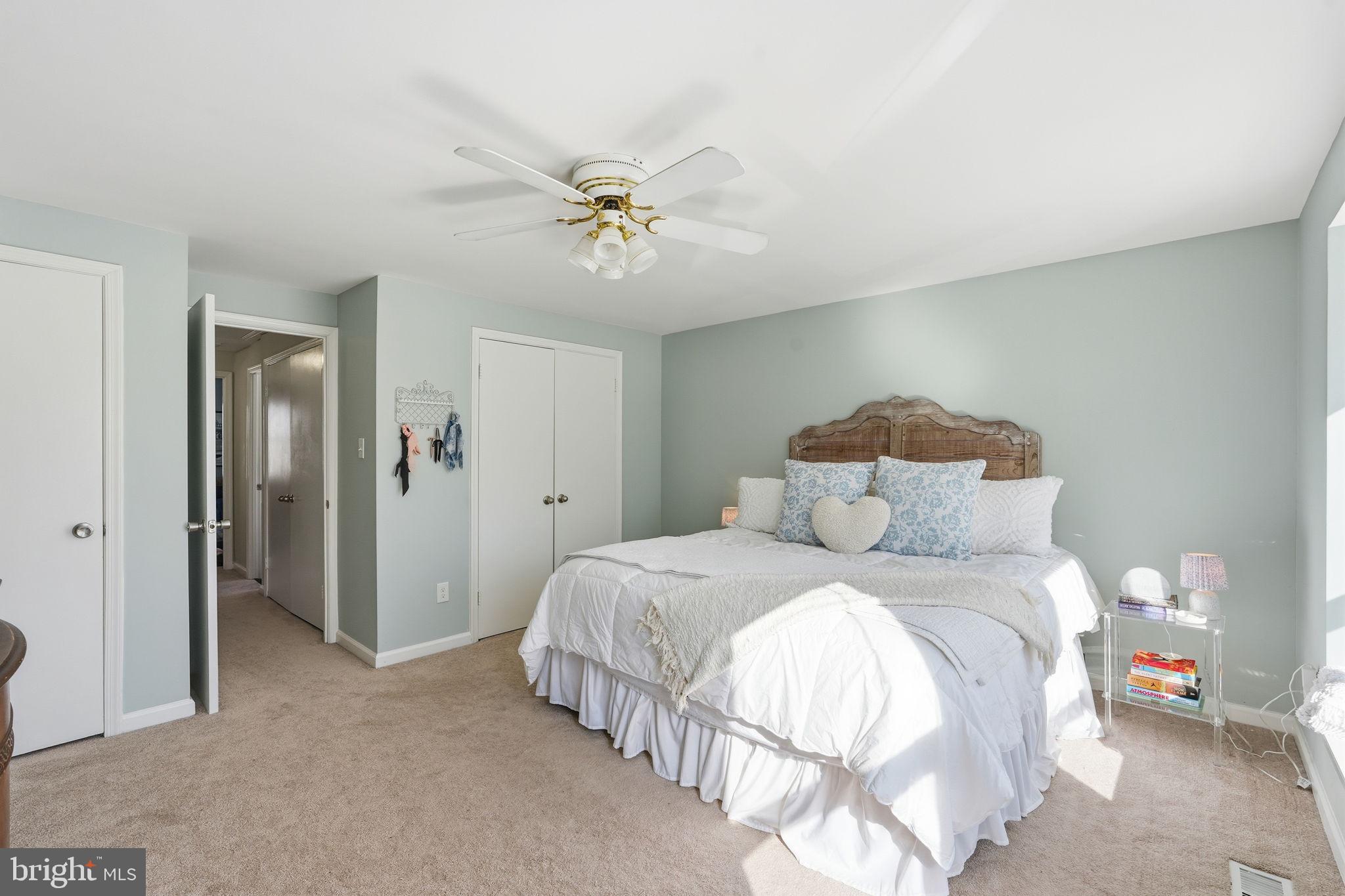 2114 WHISPERWOOD GLEN LANE