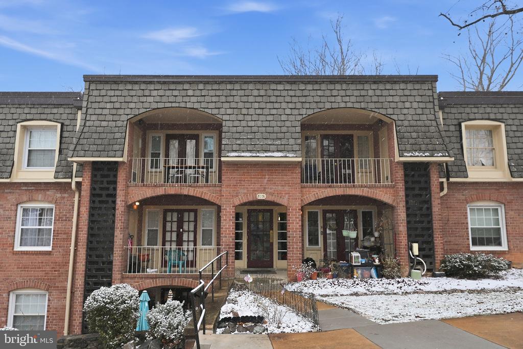 8231 KINGS CHARTER LANE K 108