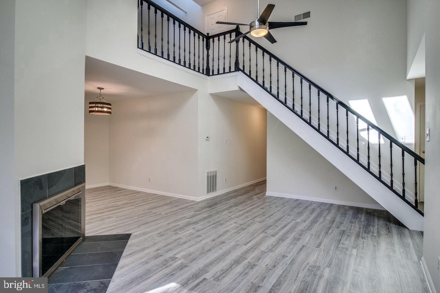 3803 GREEN RIDGE COURT 302