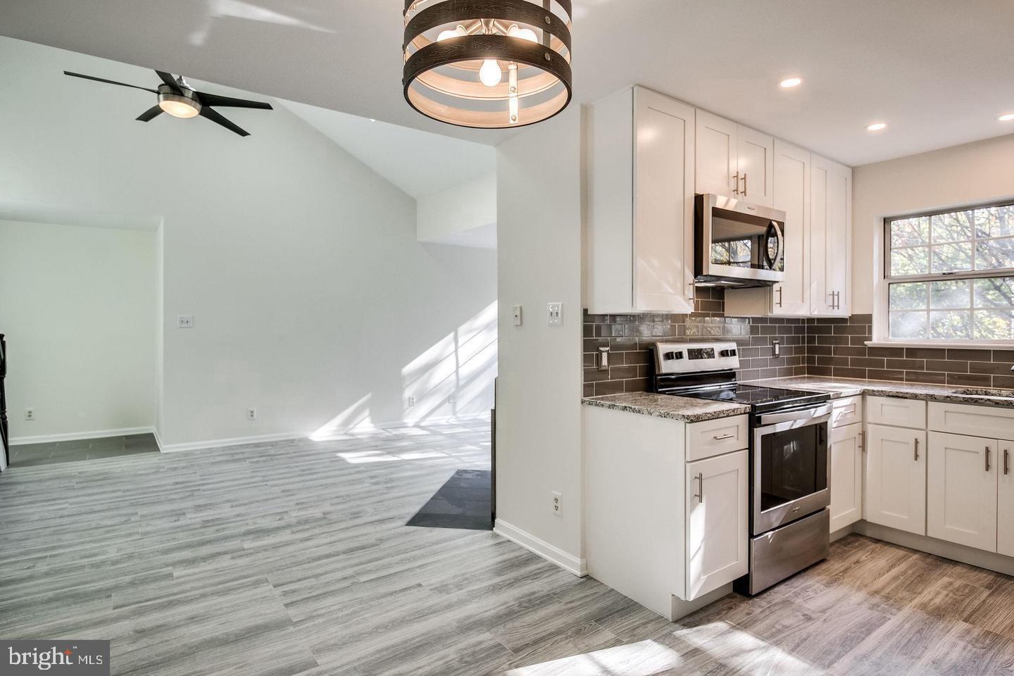 3803 GREEN RIDGE COURT 302