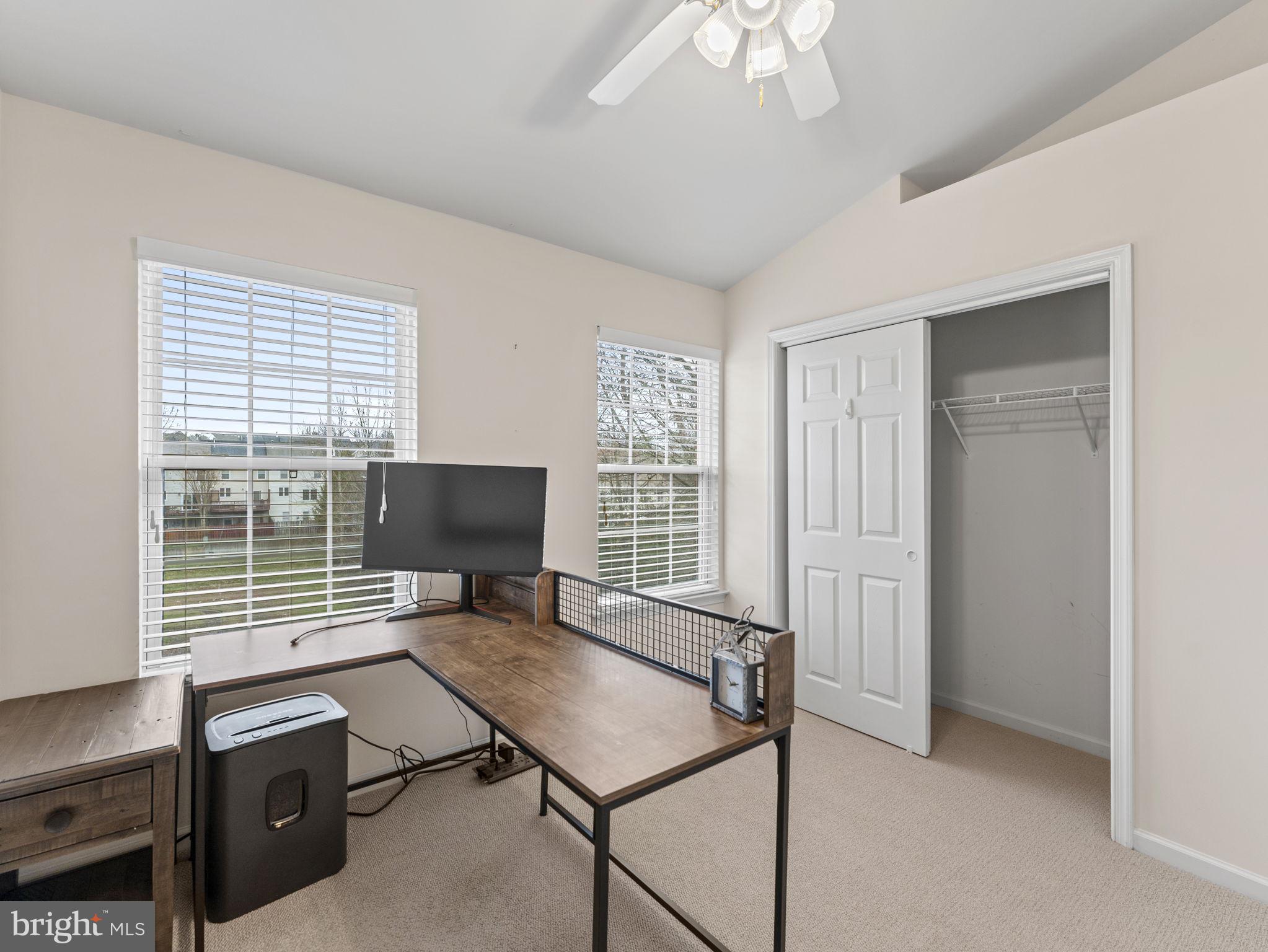 8873 ROYAL DOULTON LANE