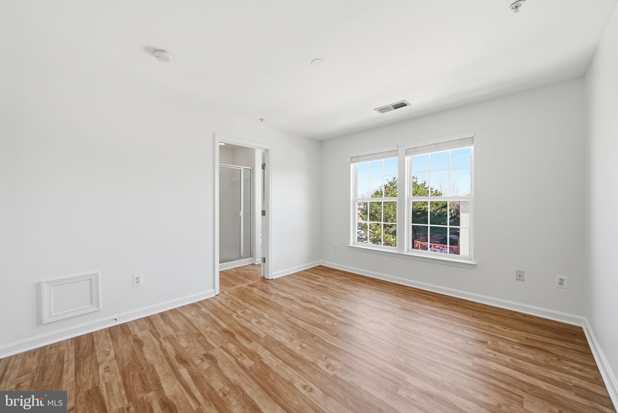 2957 HUNTINGTON GROVE SQUARE
