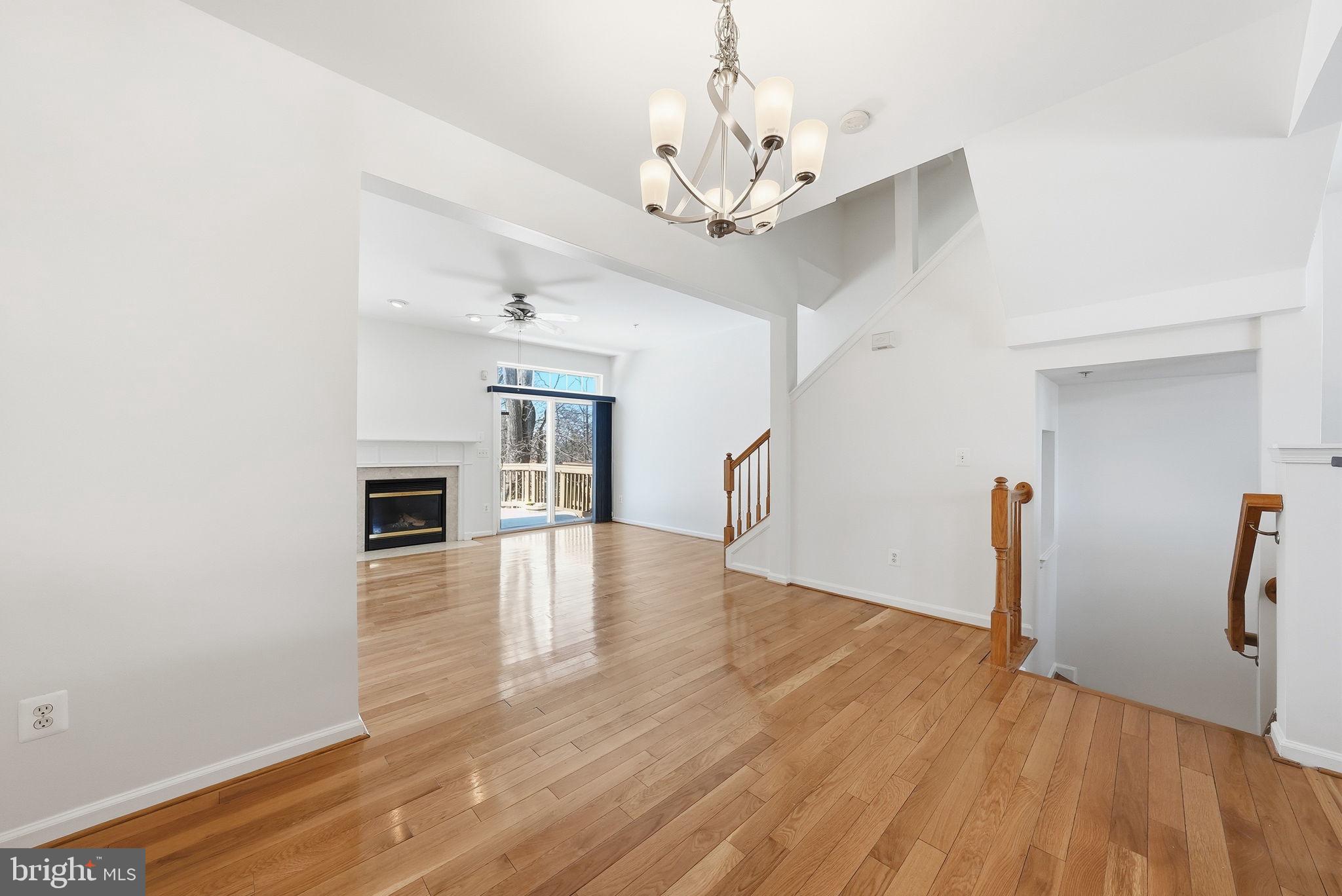 2957 HUNTINGTON GROVE SQUARE