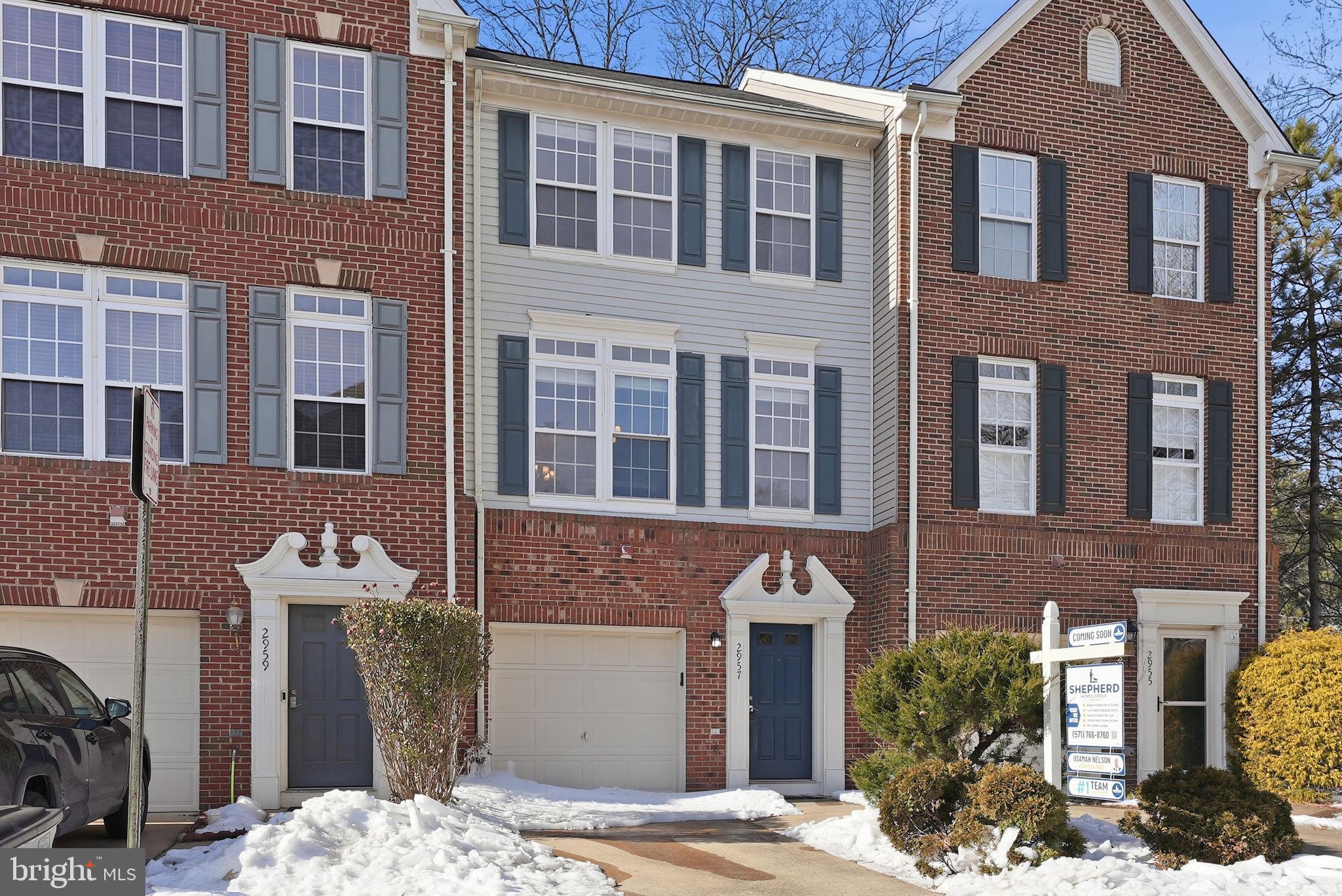 2957 HUNTINGTON GROVE SQUARE