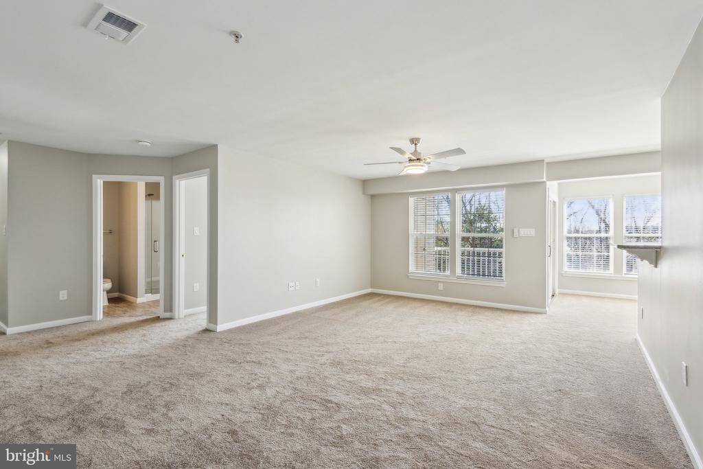 7514 SNOWPEA COURT G