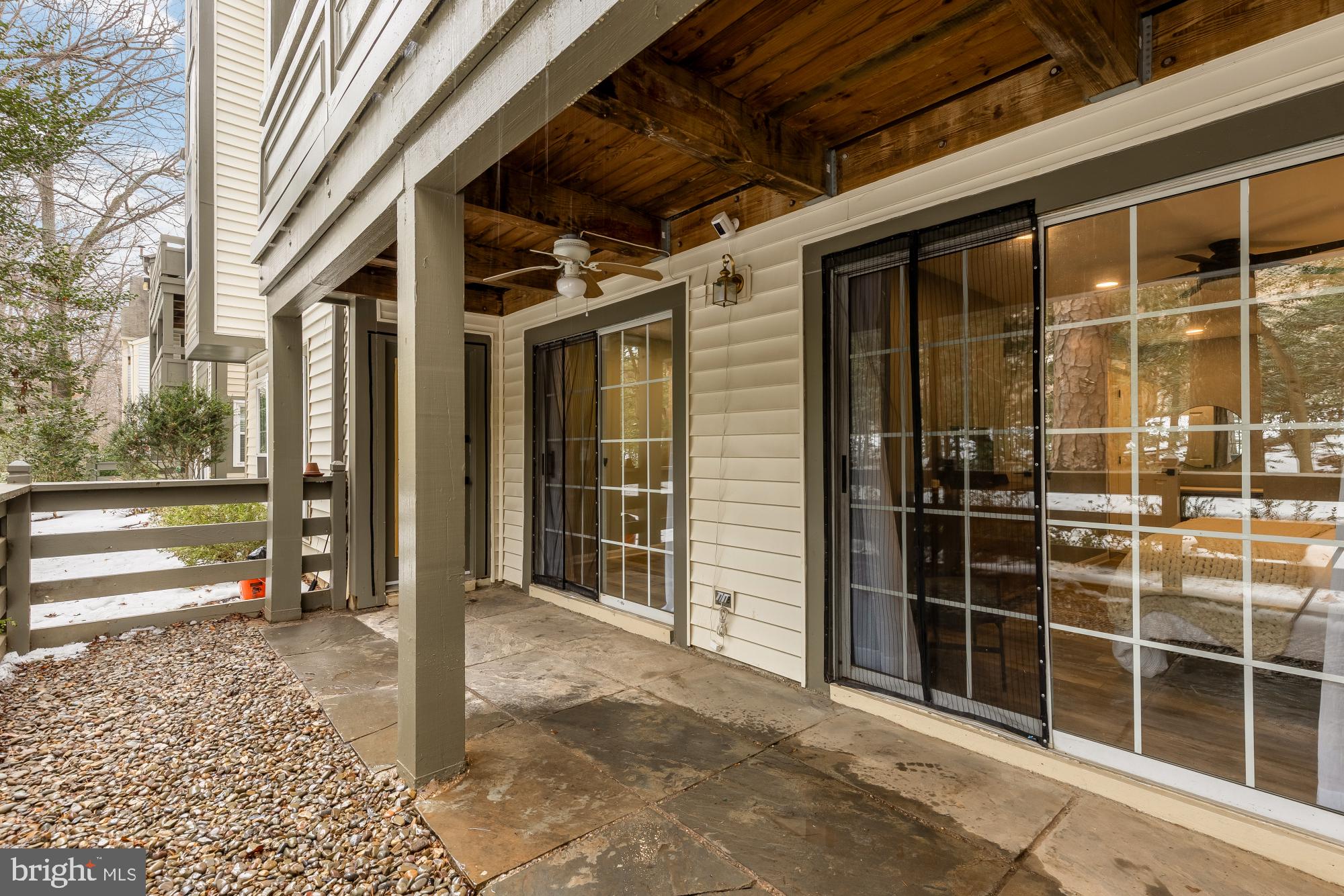 2221 LOVEDALE LANE 202B