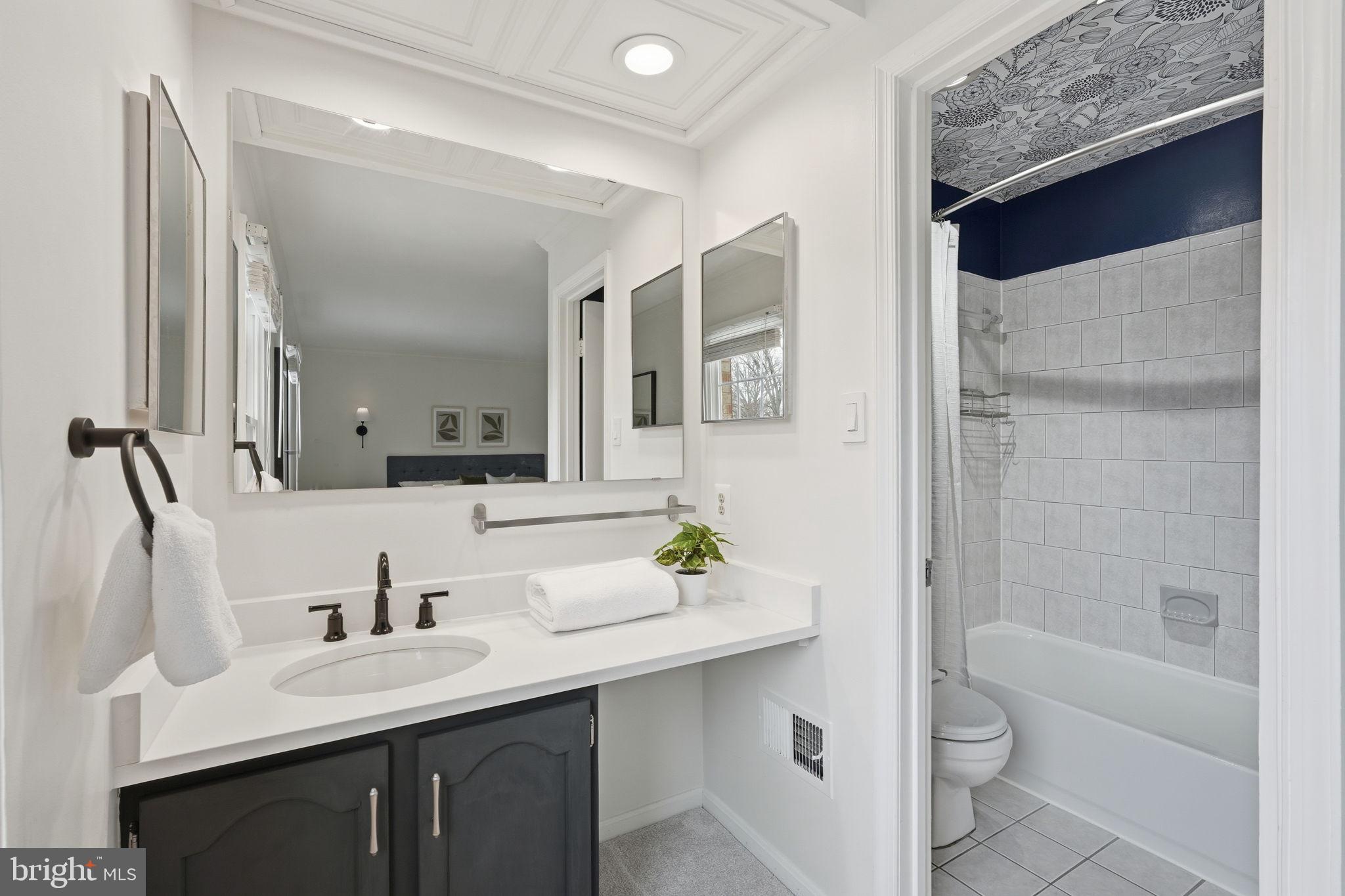 7446 FOUNTAIN HEAD DRIVE