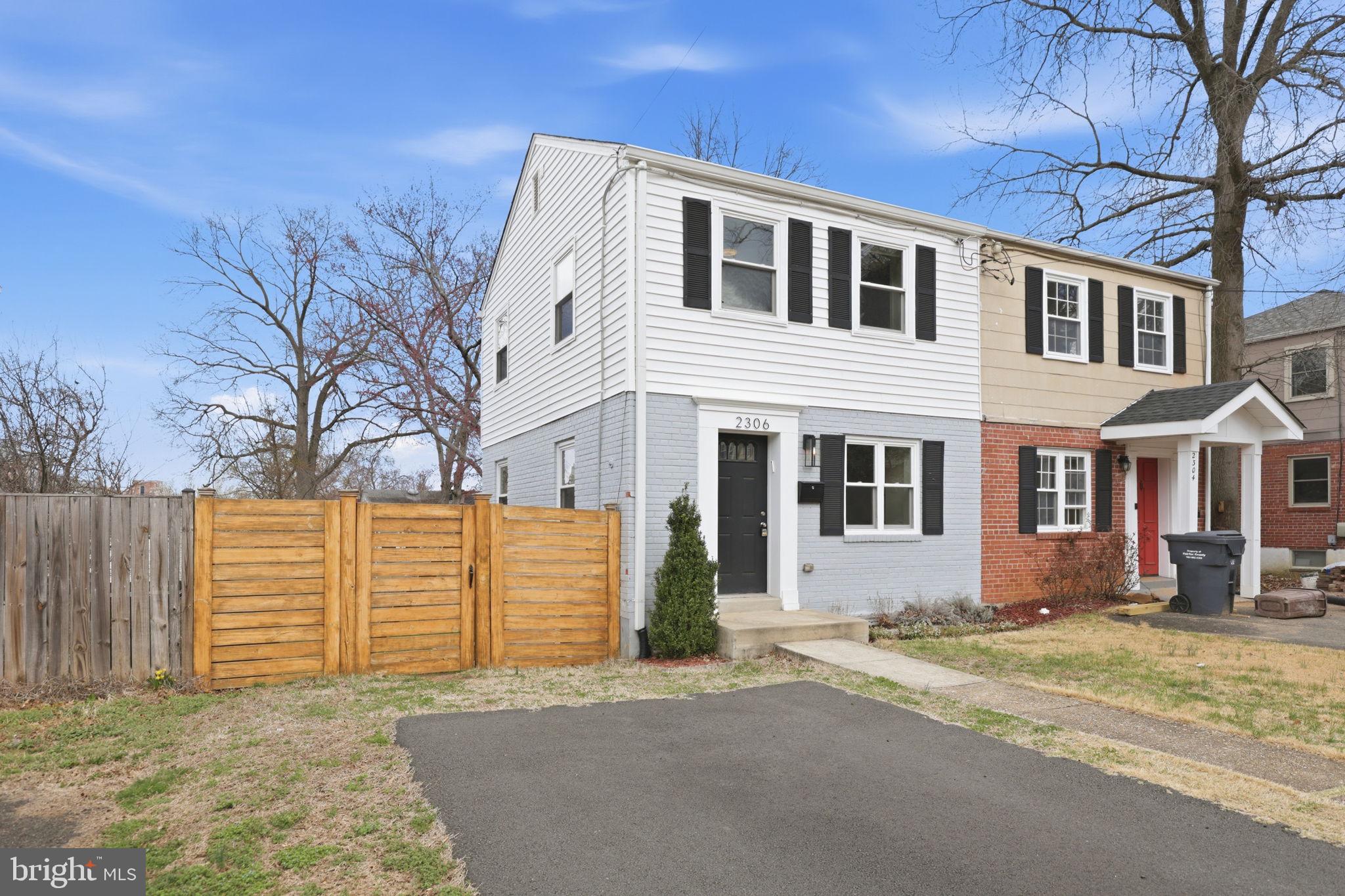 2306 RIVERVIEW TERRACE