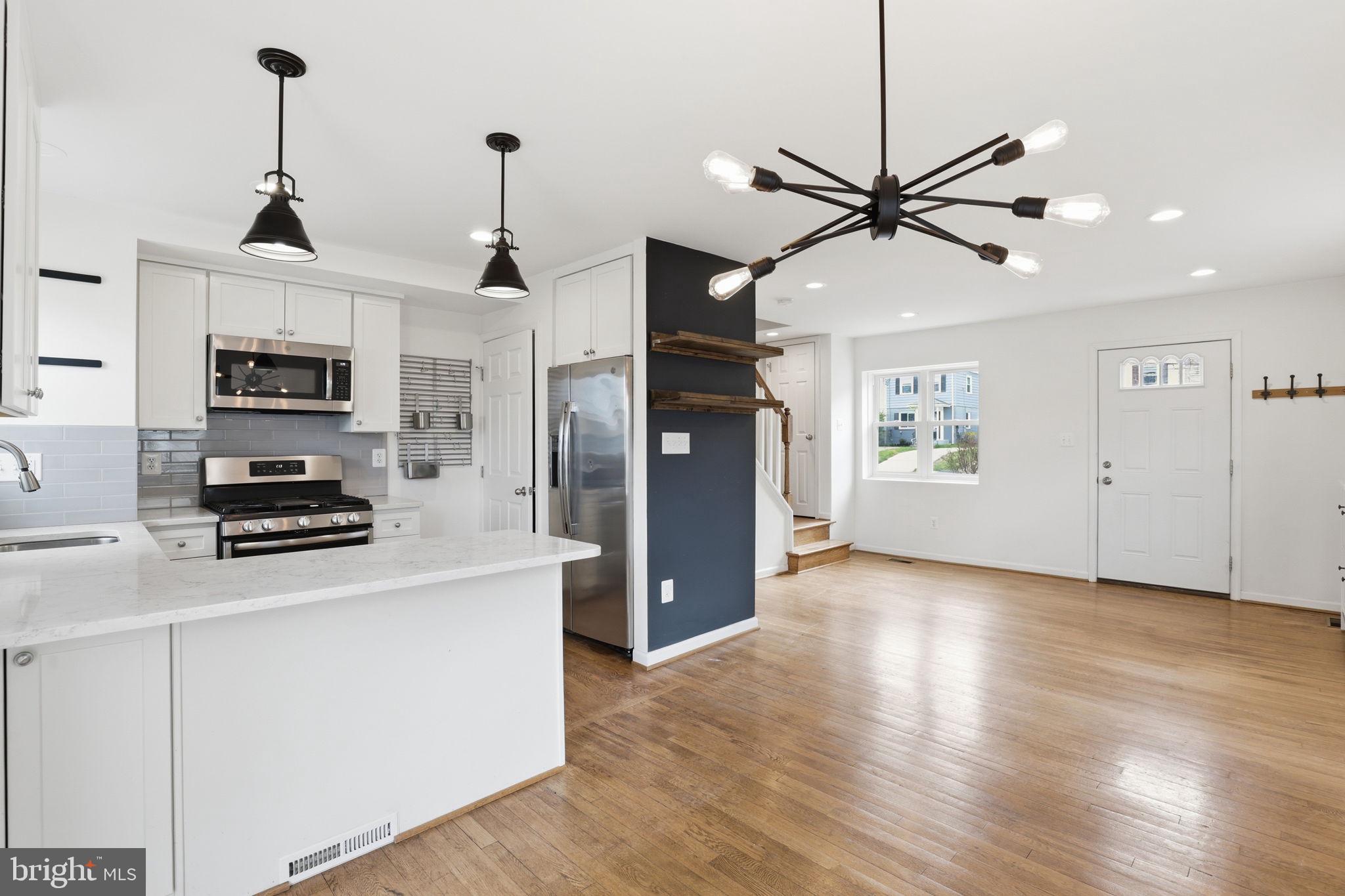 2306 RIVERVIEW TERRACE