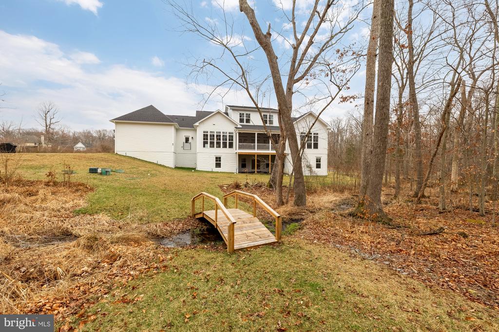 12650 POPES HEAD ROAD