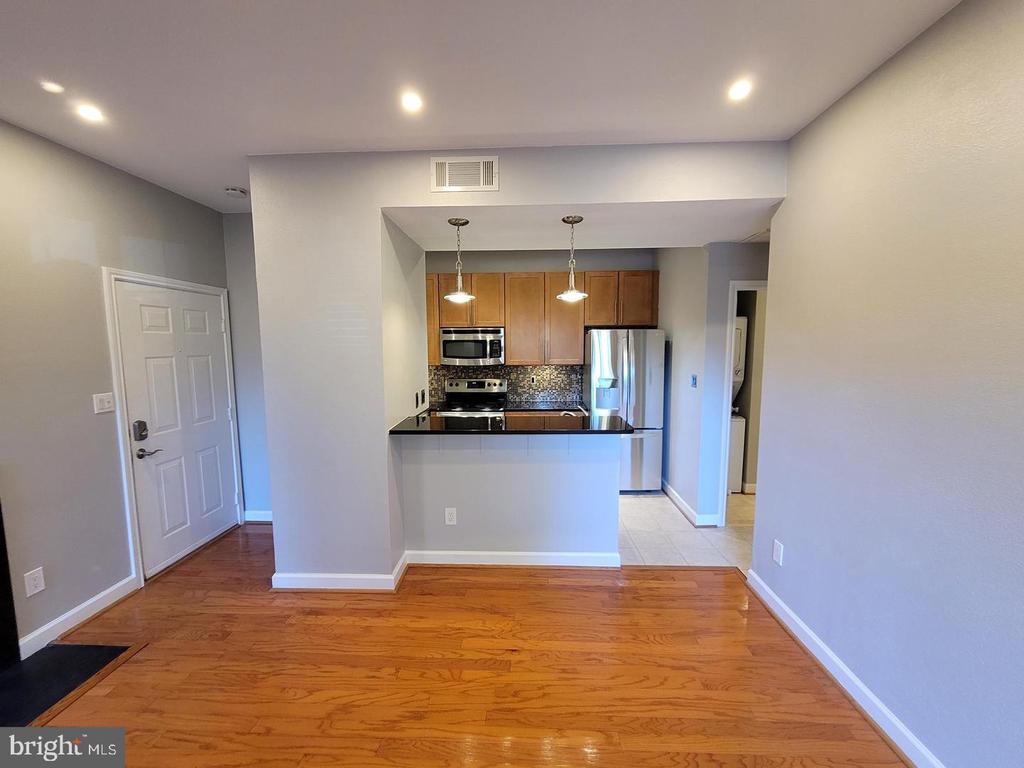 3908 PENDERVIEW DRIVE 608