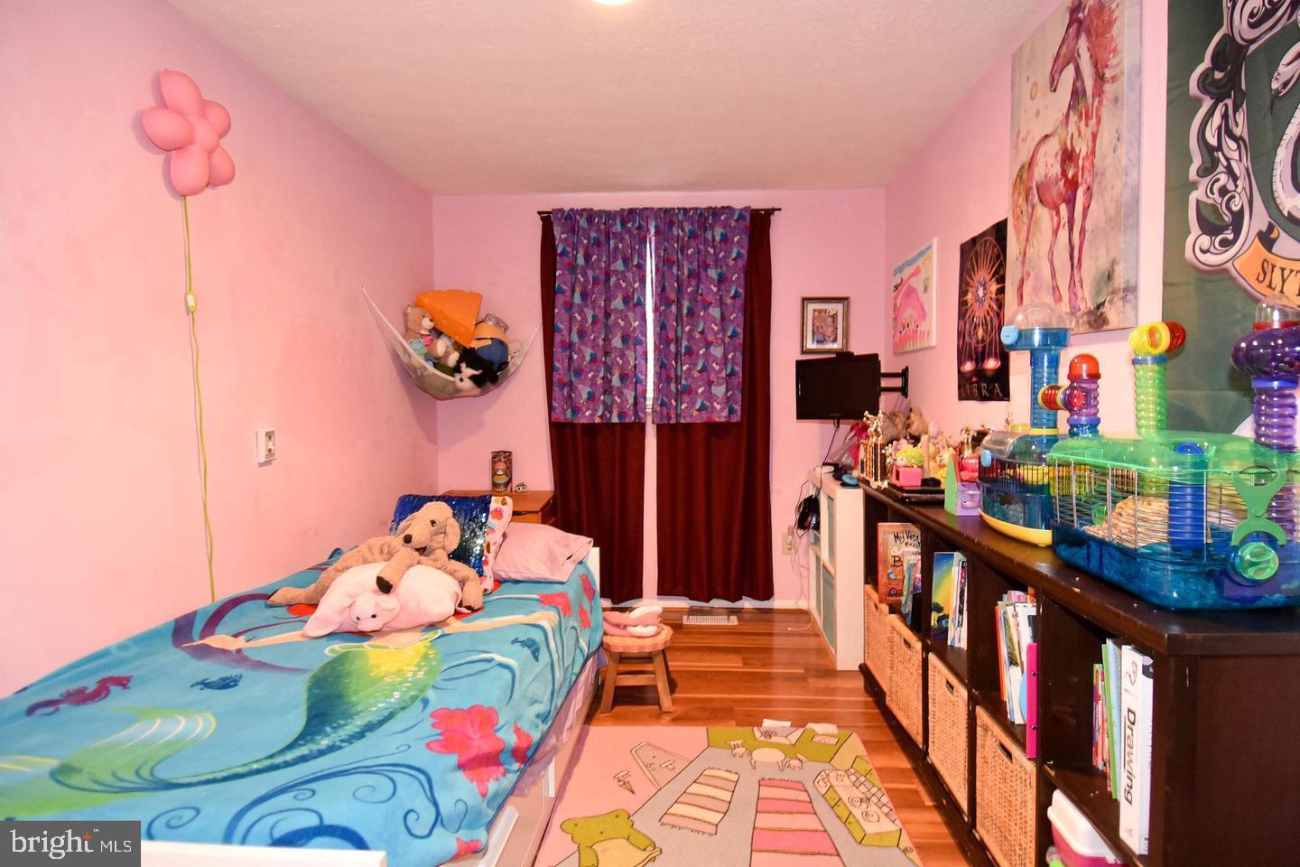 8470 MISTY BLUE COURT