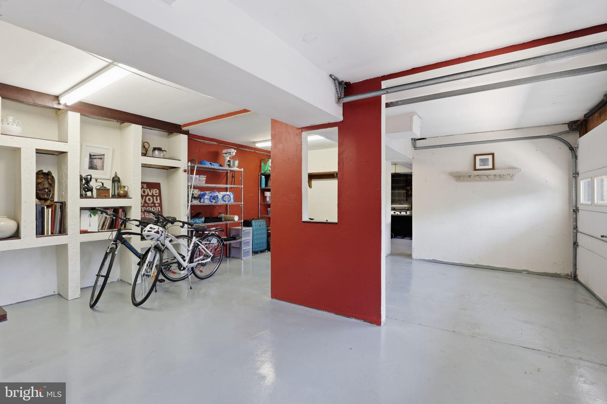 6811 VALLEY BROOK DRIVE