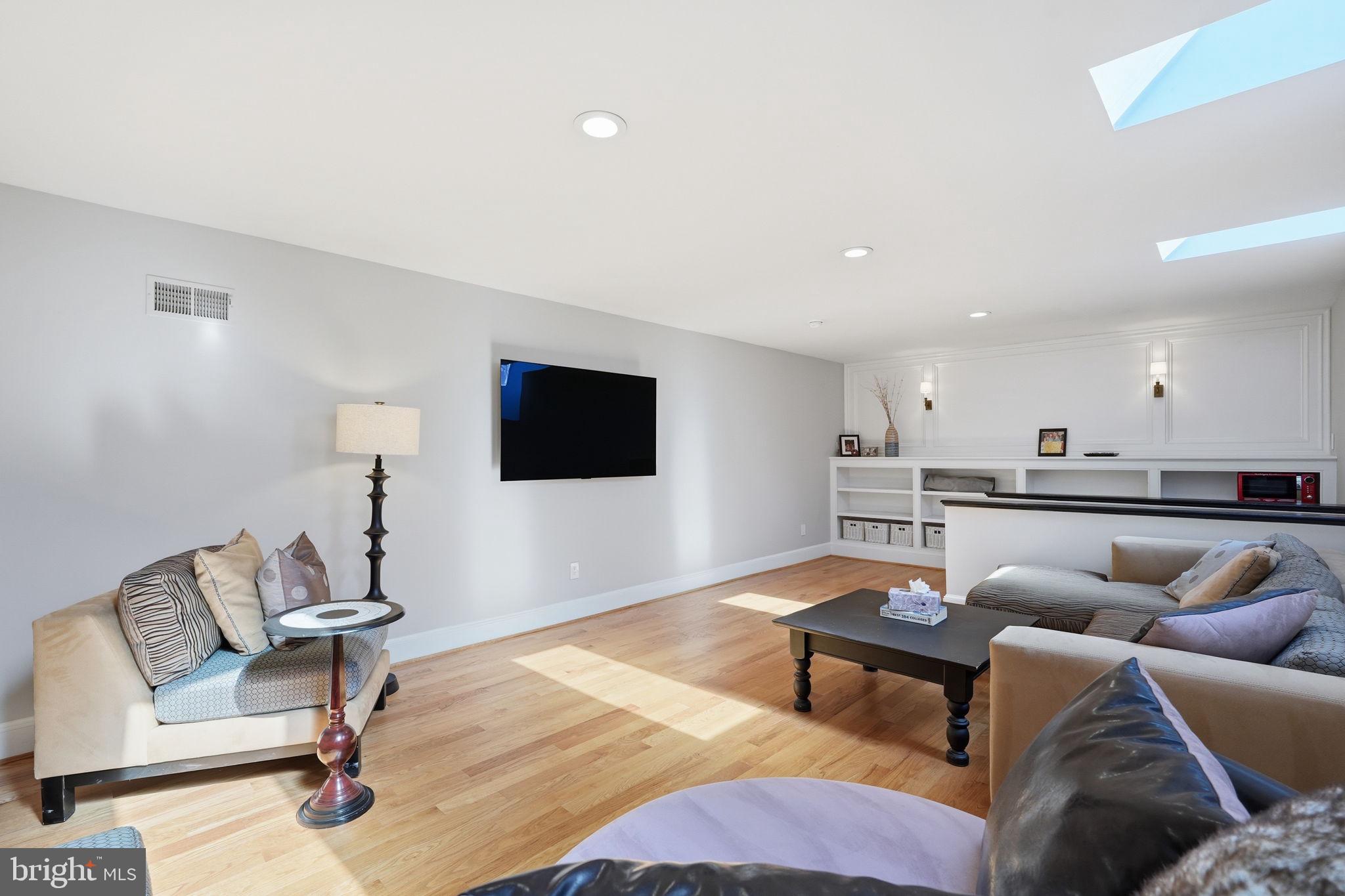 310 SPRINGVALE ROAD