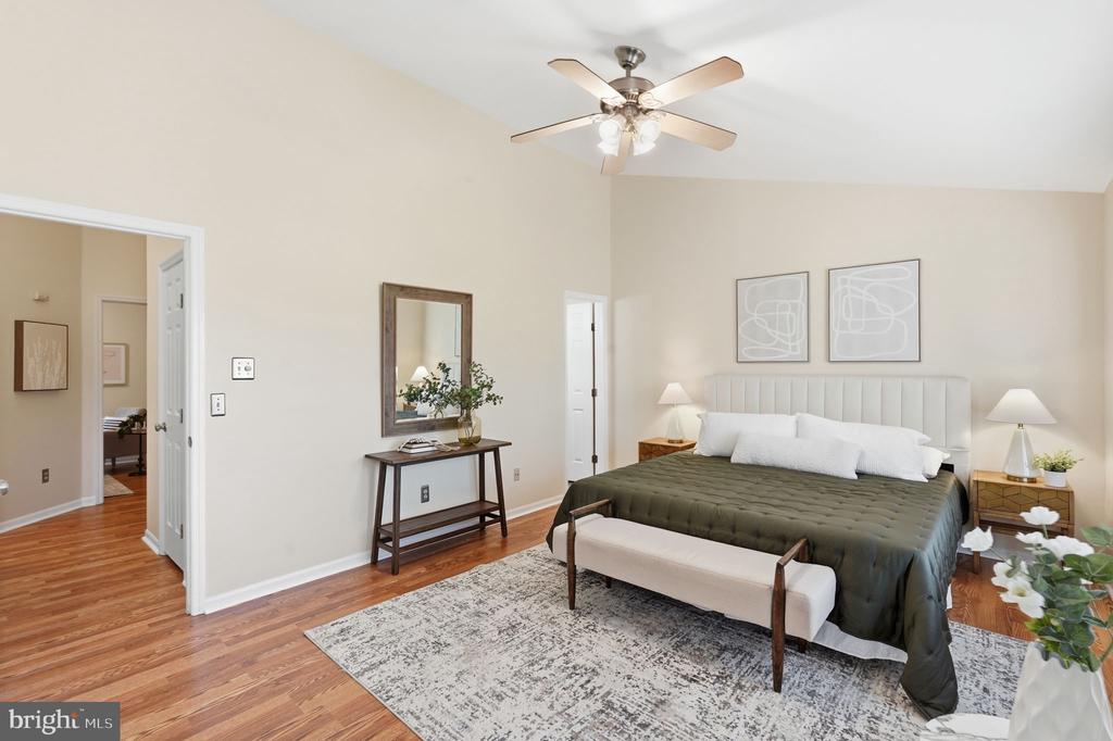 6005 PIECO COURT