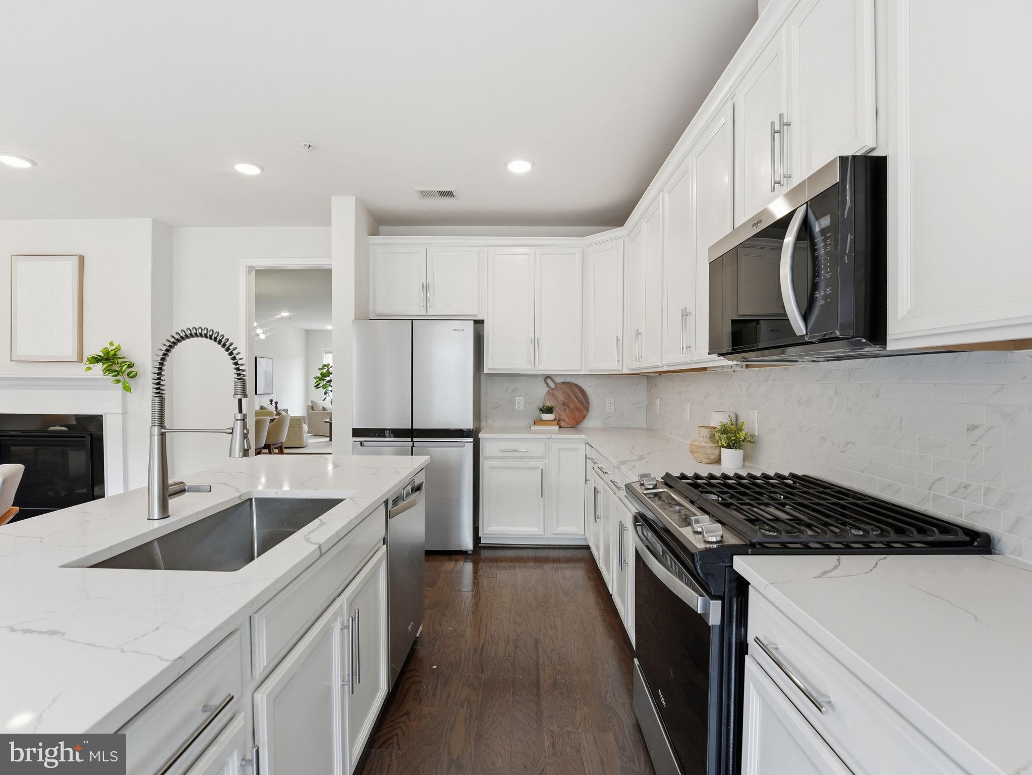 10719 VIOGNIER TERRACE