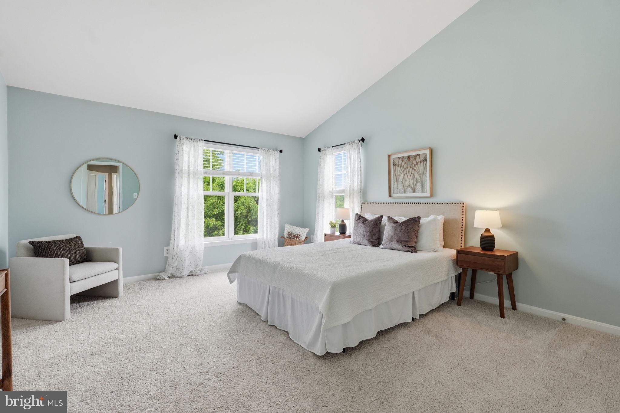 8102 DOVE COTTAGE COURT