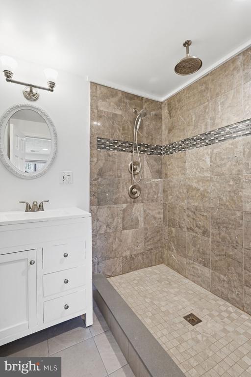 12302 SCOTCH BONNET COURT