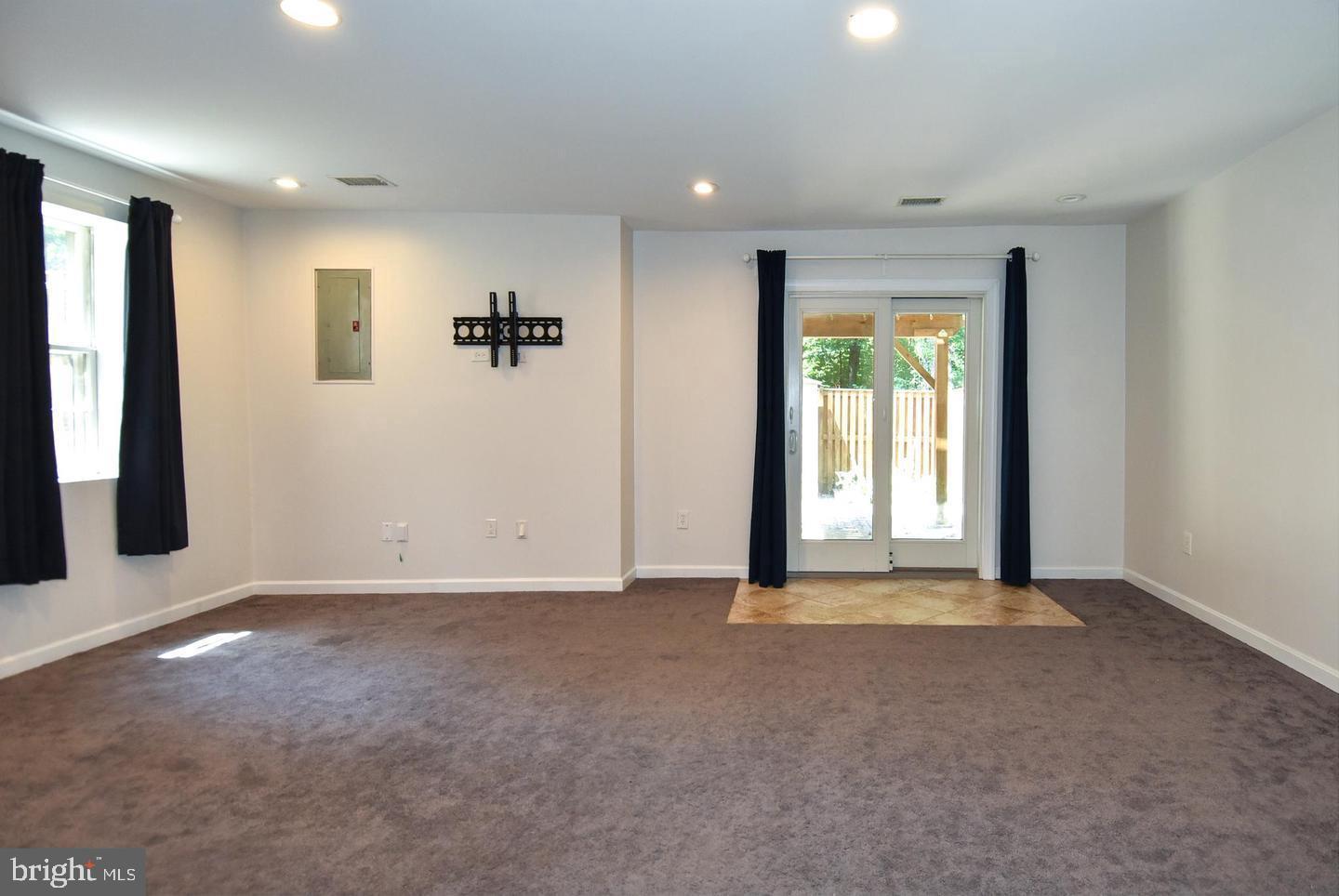 5920 LANGTON DRIVE