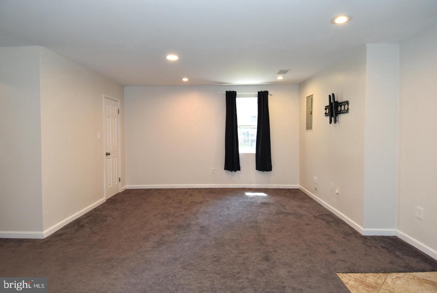5920 LANGTON DRIVE