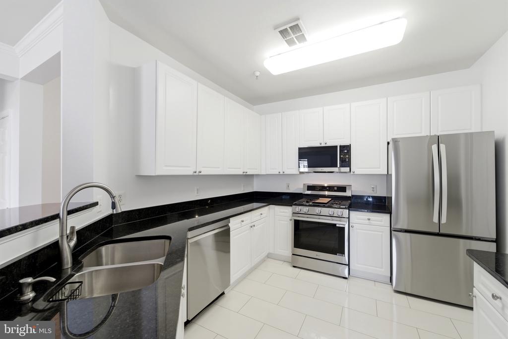 4330 CANNON RIDGE COURT Y 44