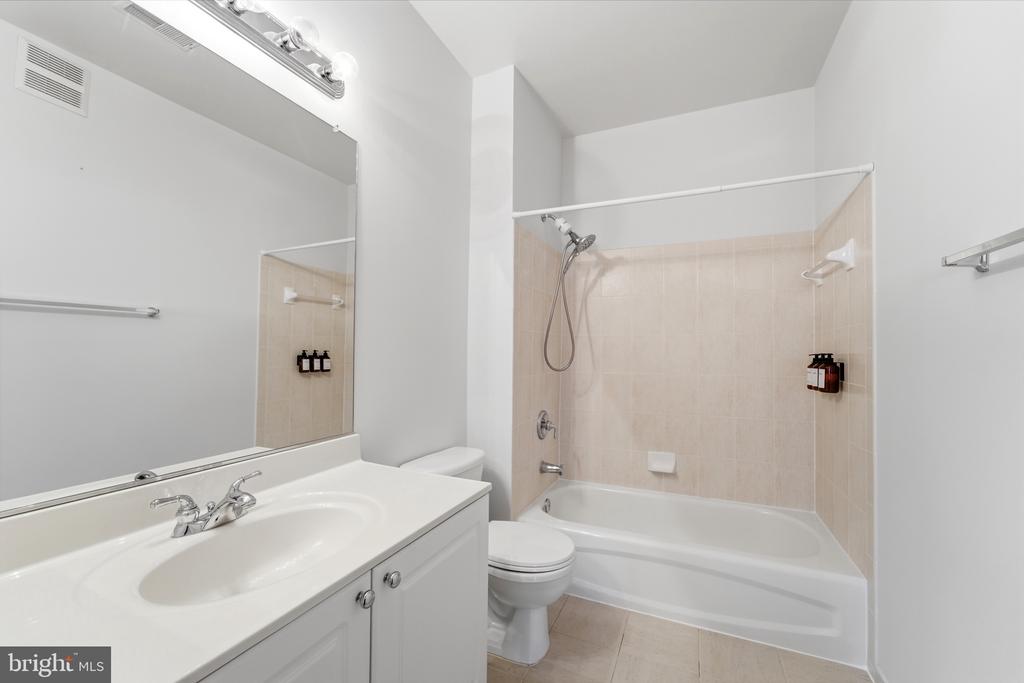 4330 CANNON RIDGE COURT Y 44