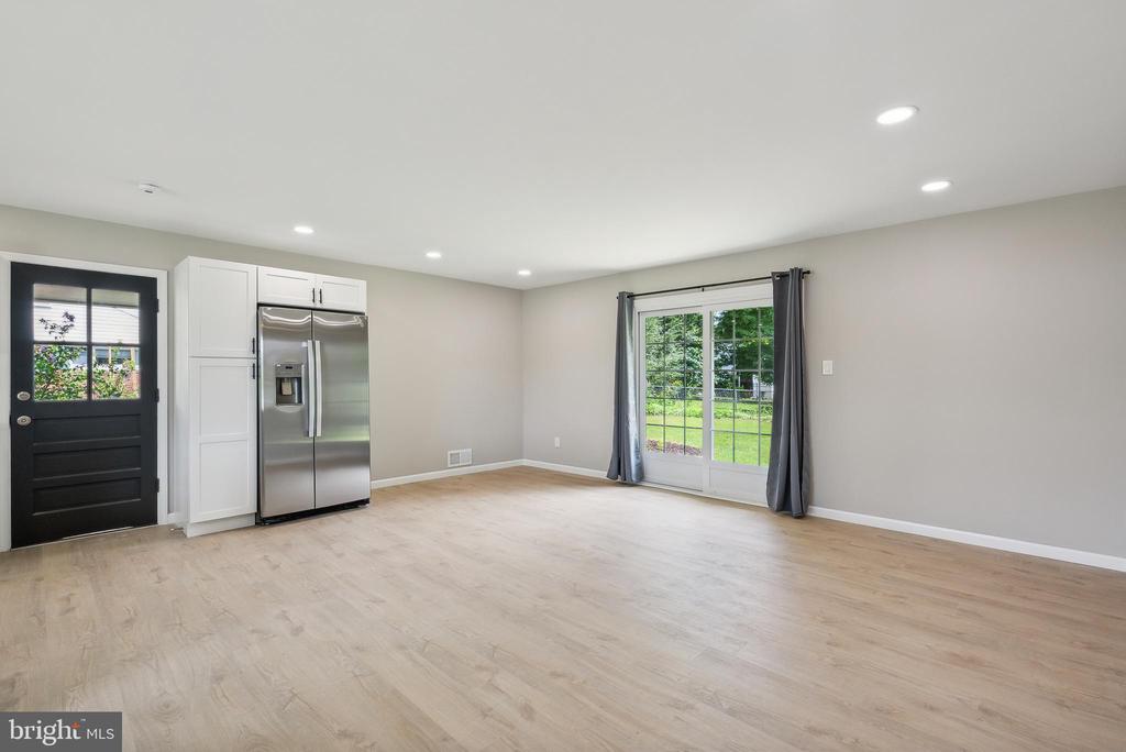 5317 OLDCASTLE LANE