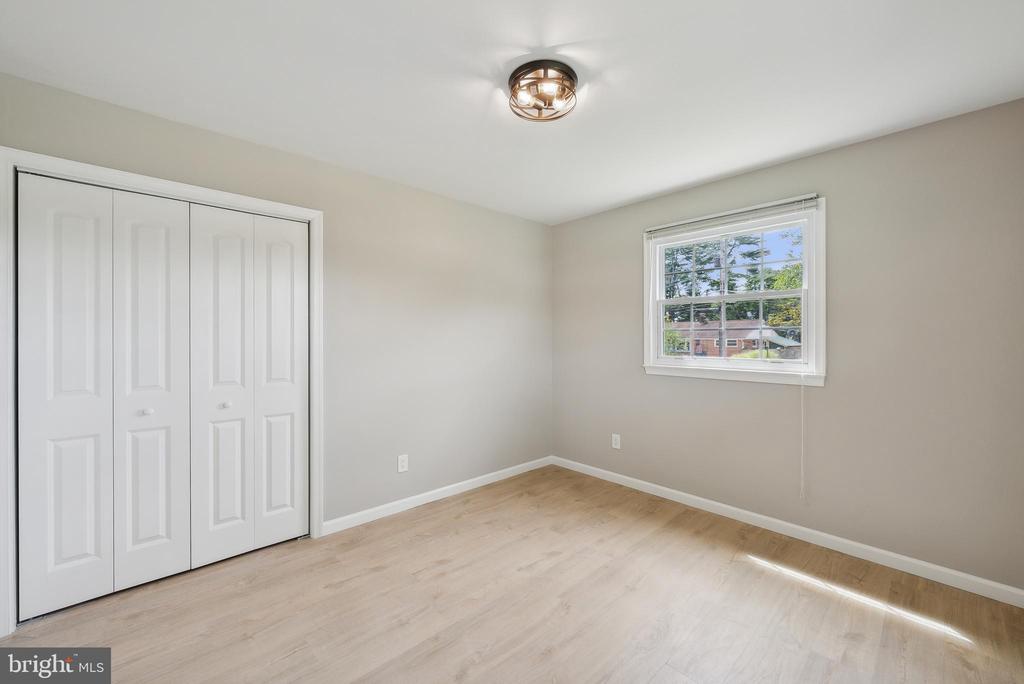 5317 OLDCASTLE LANE