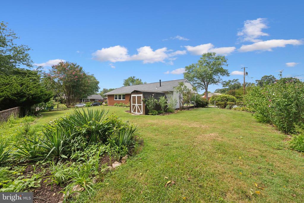 5317 OLDCASTLE LANE