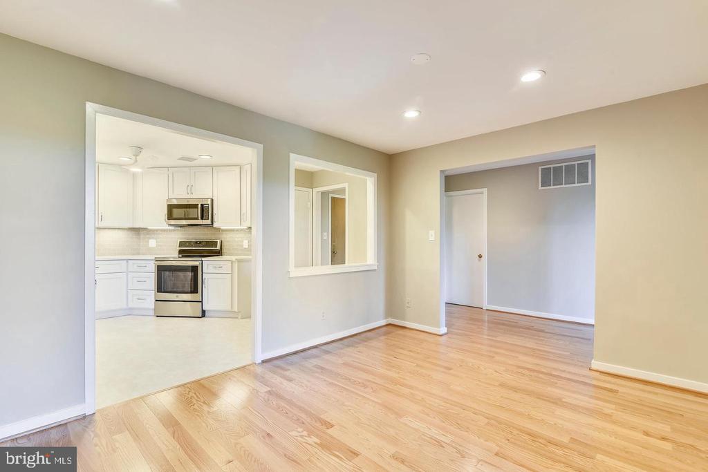 11500 FAIRWAY DRIVE 606