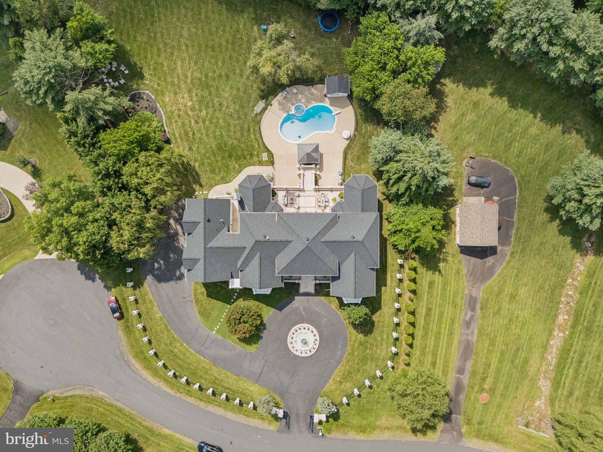 606 BROCKMAN COURT