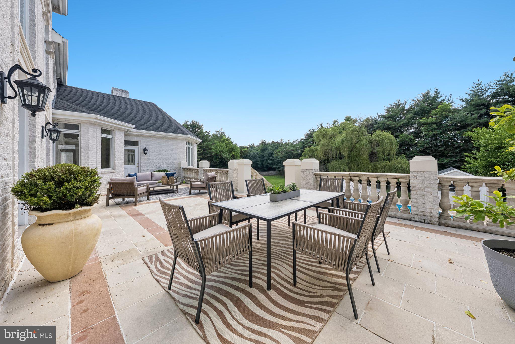 606 BROCKMAN COURT