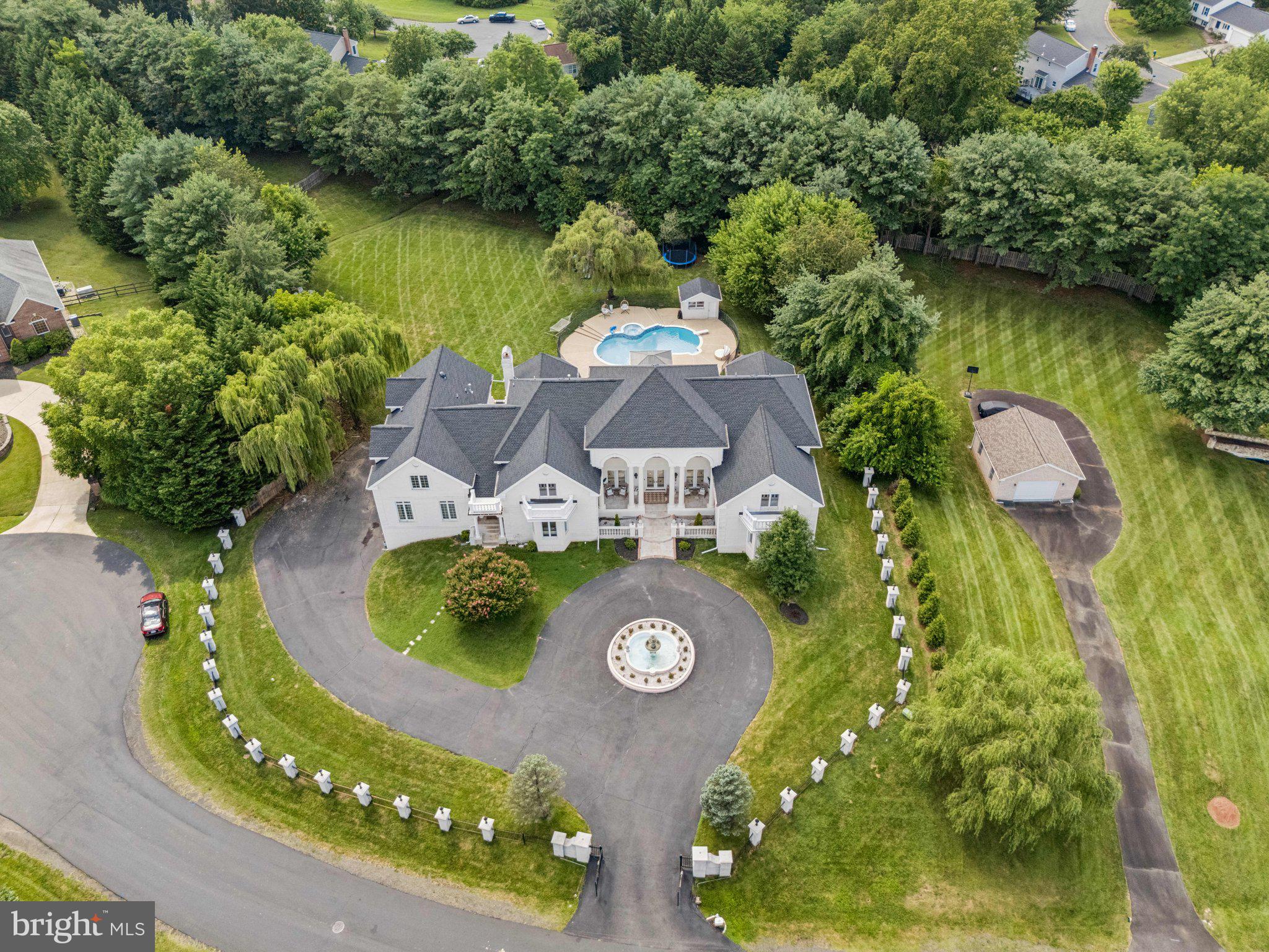 606 BROCKMAN COURT
