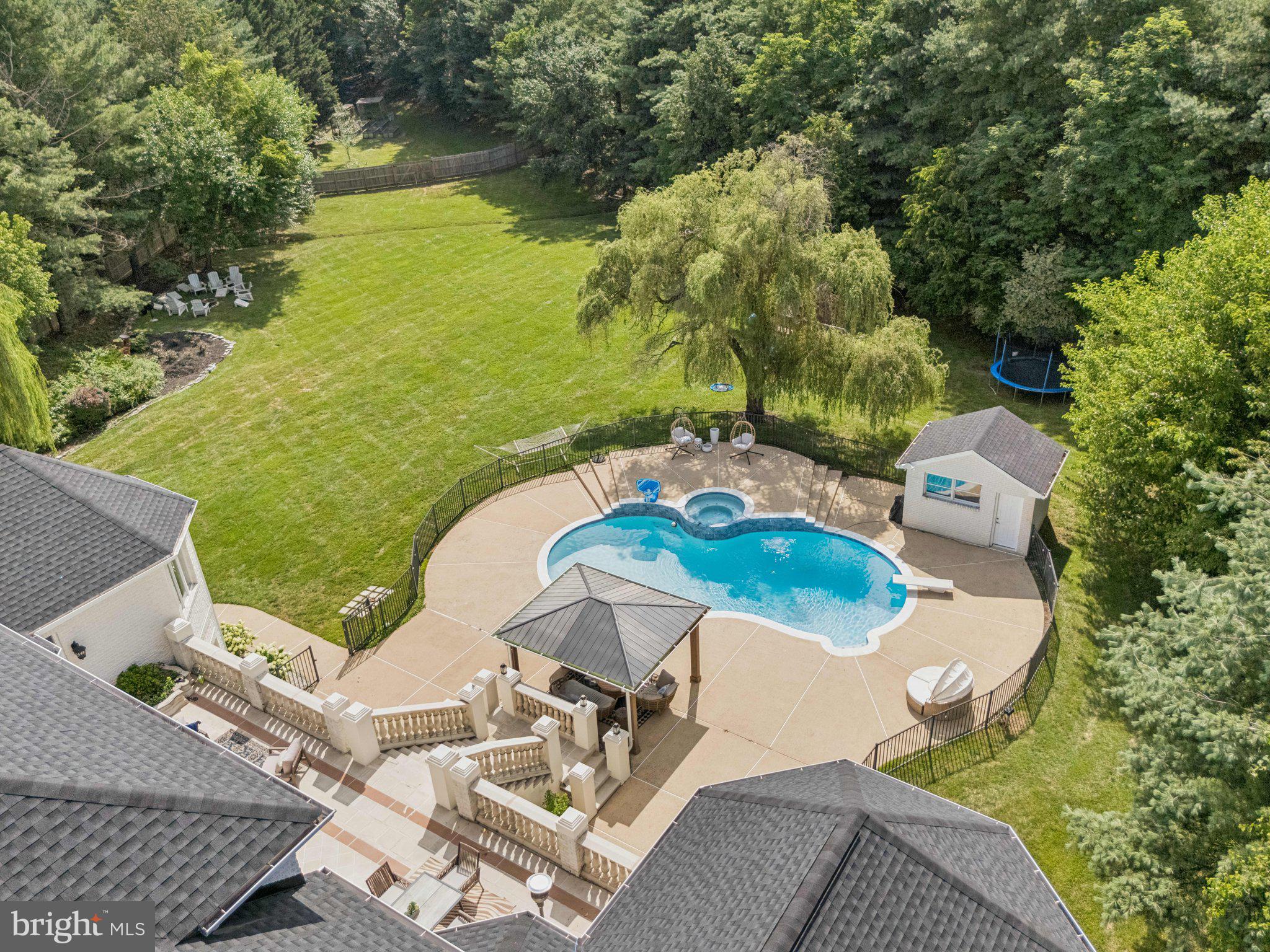 606 BROCKMAN COURT