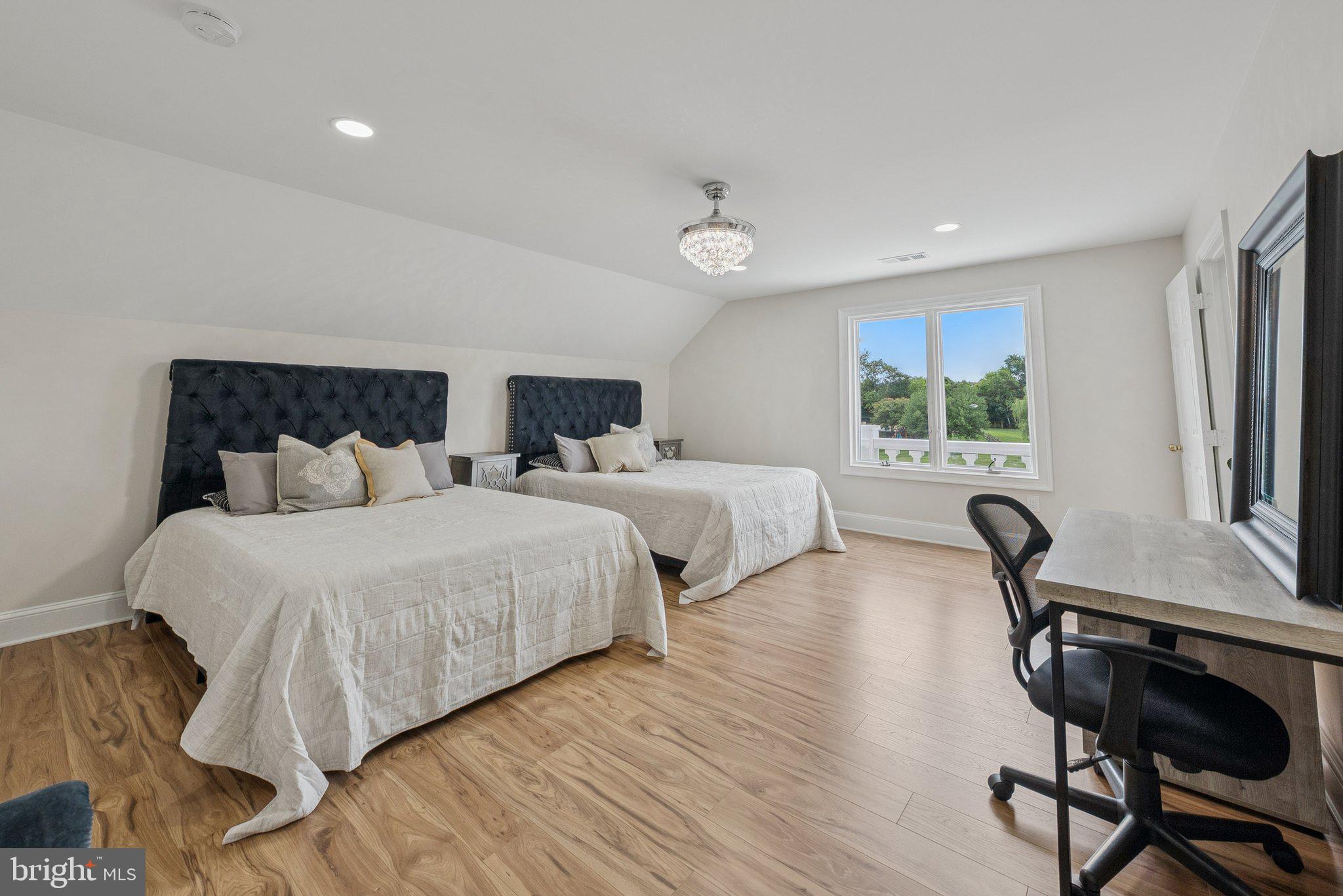 606 BROCKMAN COURT