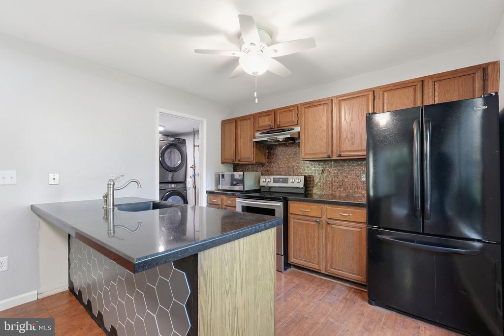 3103 BABASHAW COURT