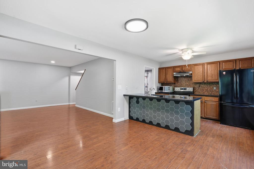 3103 BABASHAW COURT