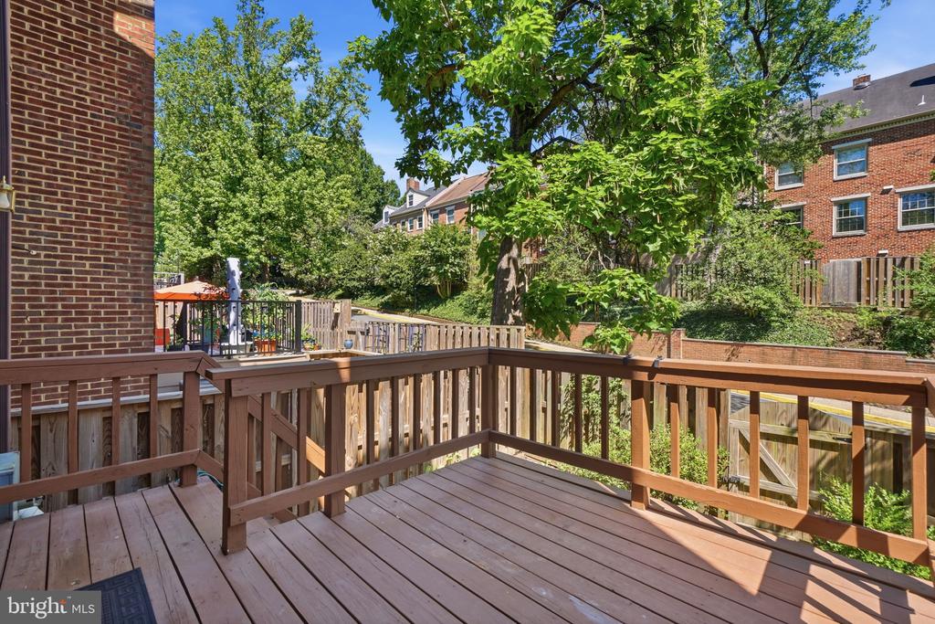 1462 HAMPTON HILL CIRCLE