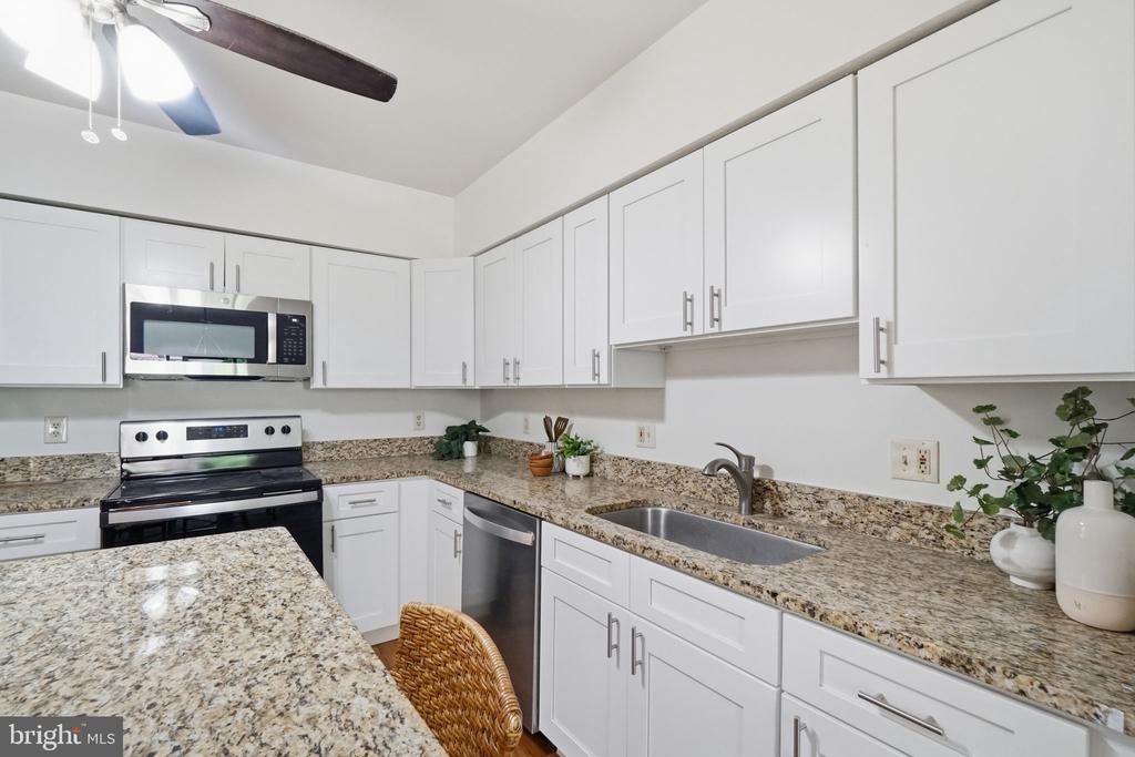 1462 HAMPTON HILL CIRCLE
