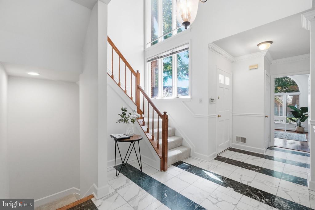 1462 HAMPTON HILL CIRCLE