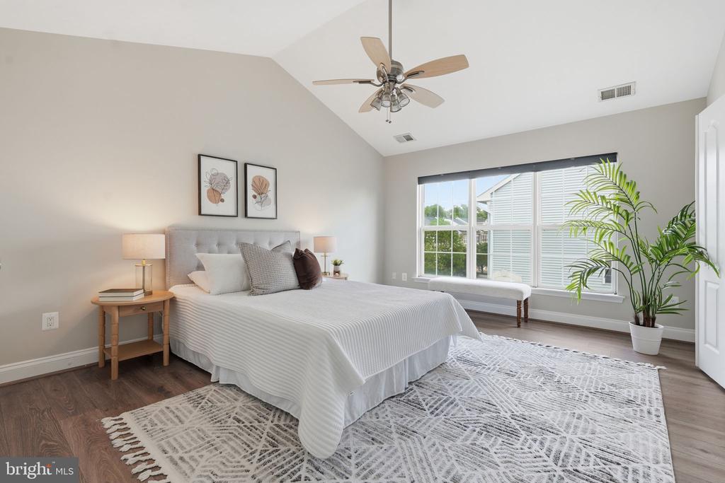 2167 CAPSTONE CIRCLE