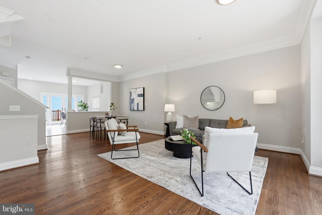 2167 CAPSTONE CIRCLE