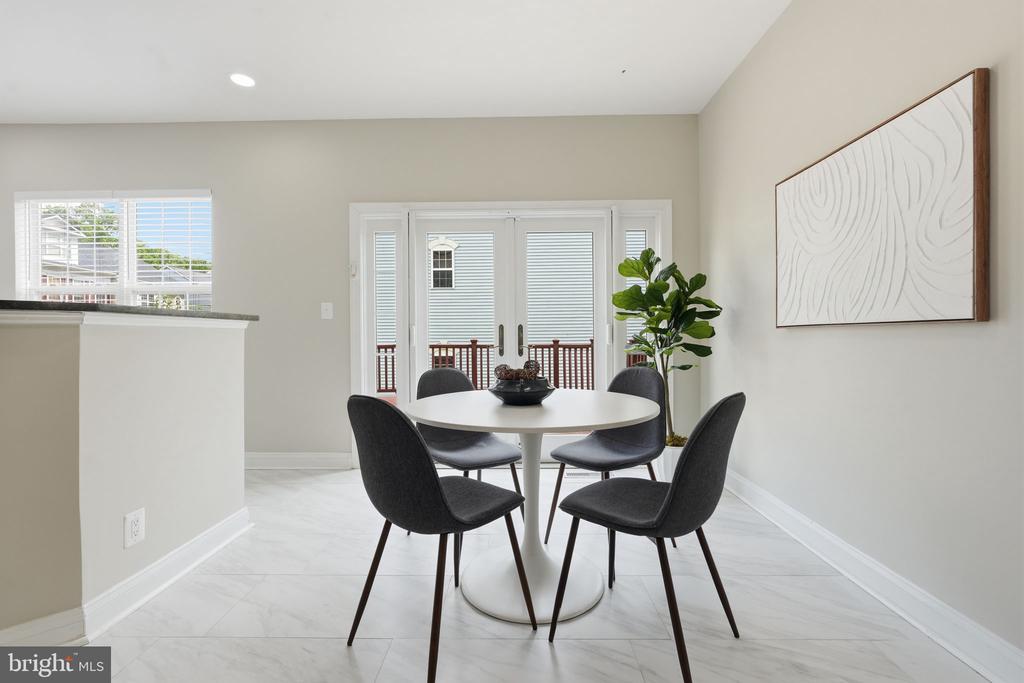 2167 CAPSTONE CIRCLE
