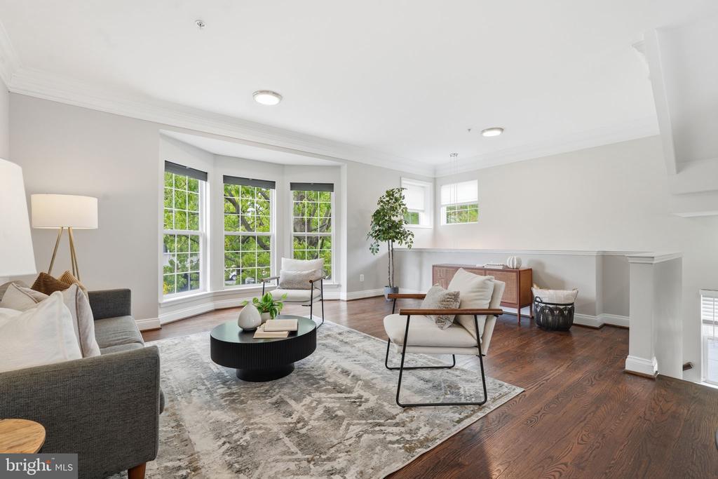 2167 CAPSTONE CIRCLE