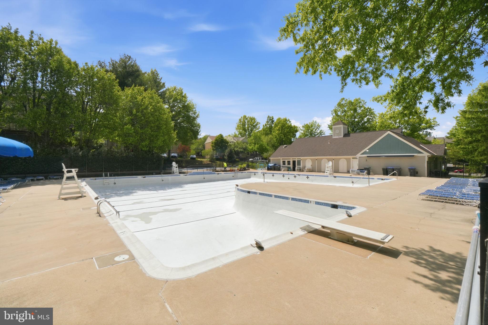 4116 MONUMENT COURT G 204