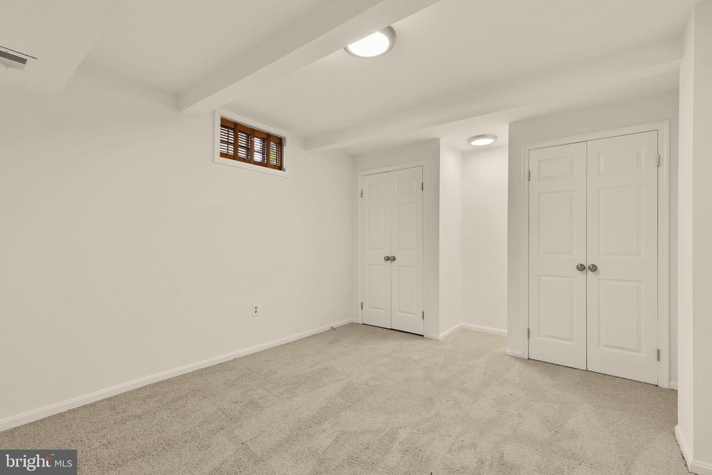 12561 QUINCY ADAMS COURT