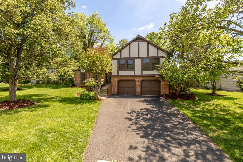 12561 QUINCY ADAMS COURT